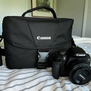 Canon Rebel T7
